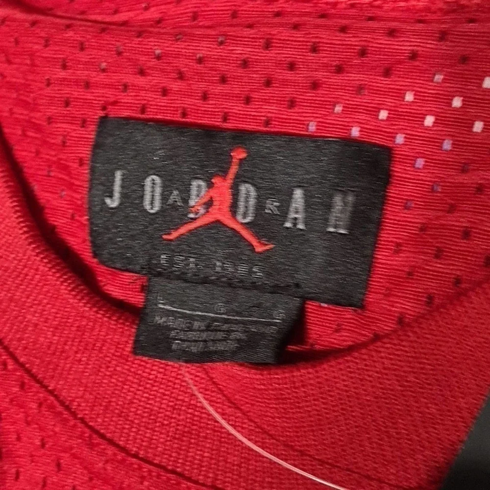 Nike Air Jordan Red & White Upside Down Graphics Jersey Large New